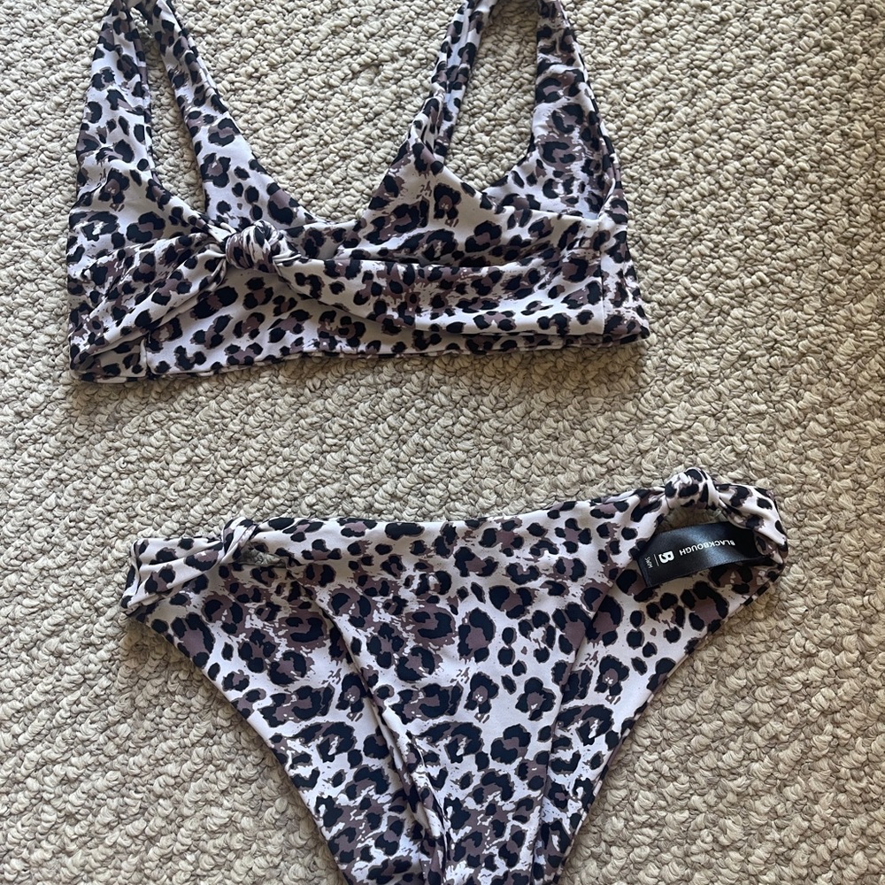 Leopard bikini